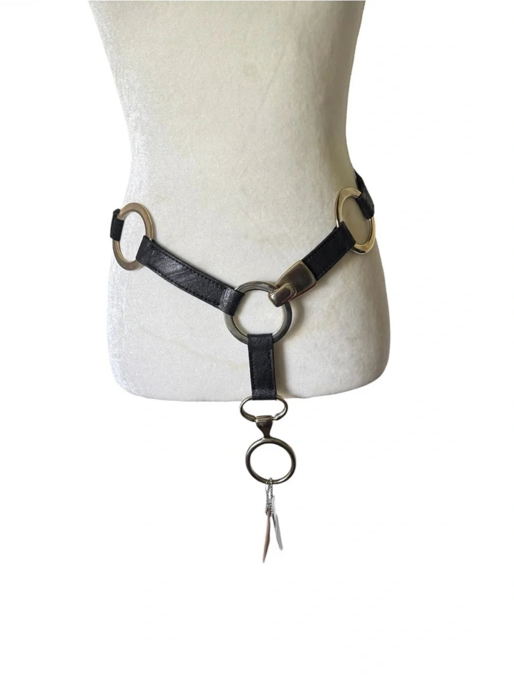 Streets Ahead Black Leather Ring-Link Hip Belt with Silver Hardware